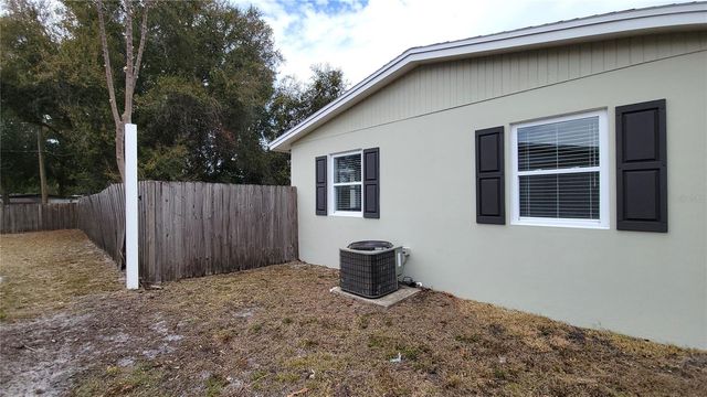 1214 PILGRIM AVENUE, Deltona, FL 32725
