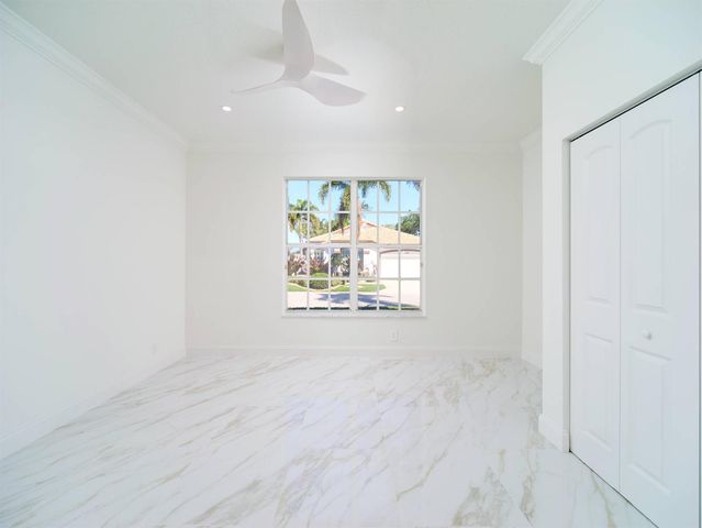 8186 Quail Meadow Way, West Palm Beach, FL 33412