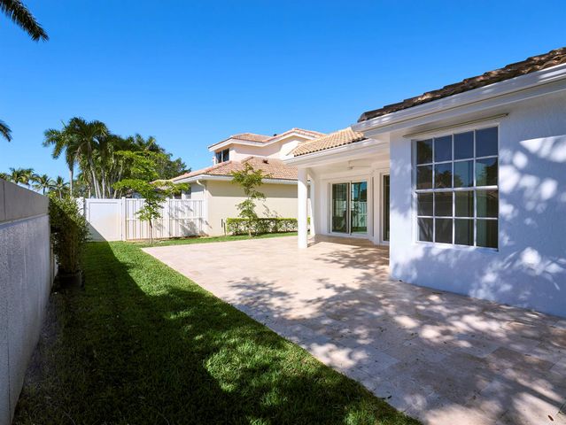 8186 Quail Meadow Way, West Palm Beach, FL 33412