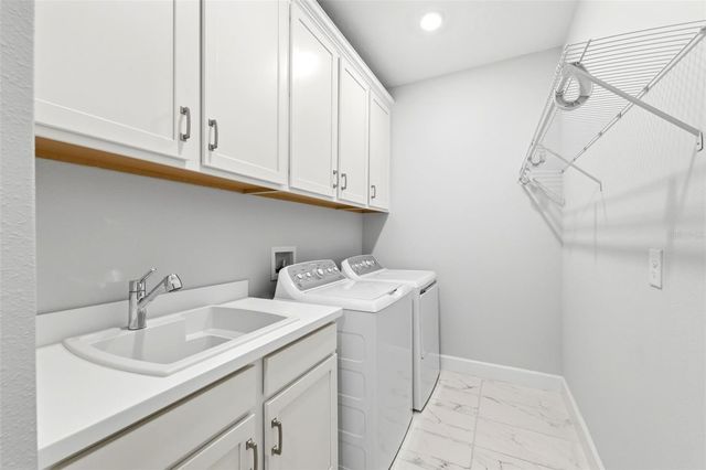 29485 VELLETRI LANE, Wesley Chapel, FL 33543