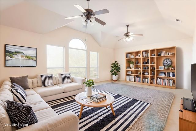 10236 Sourwood Drive, Fort Worth, TX 76244