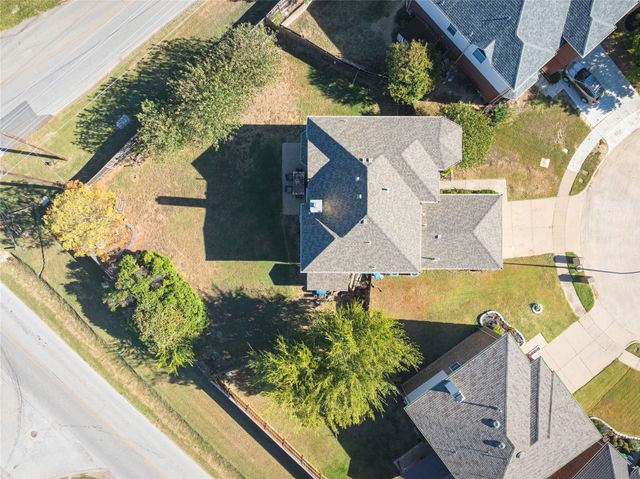 10236 Sourwood Drive, Fort Worth, TX 76244