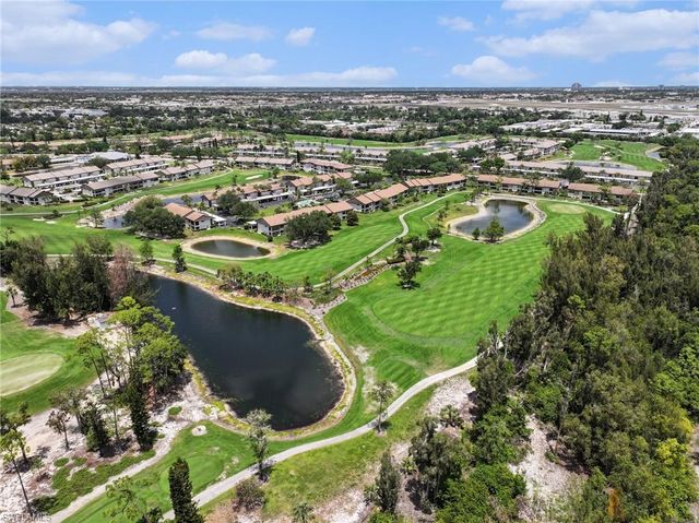 5950 Trailwinds DR 222, Fort Myers, FL 33907