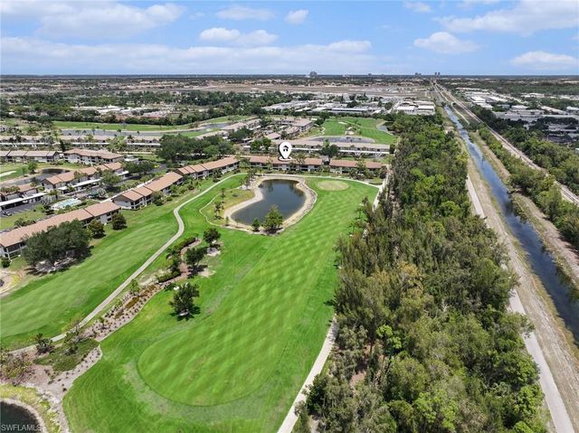 5950 Trailwinds DR 222, Fort Myers, FL 33907