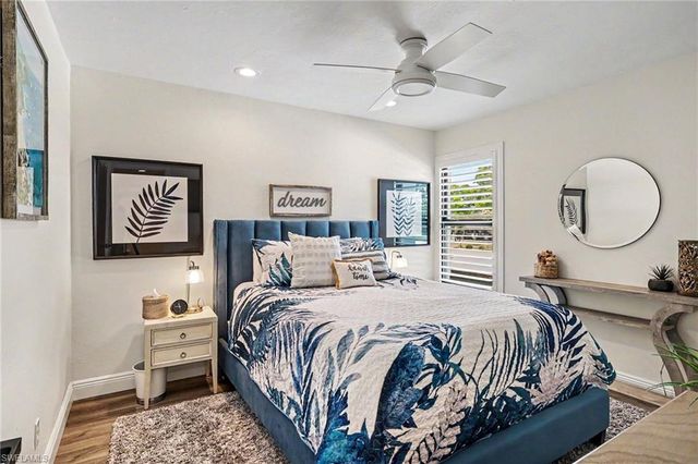 5950 Trailwinds DR 222, Fort Myers, FL 33907