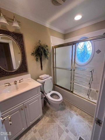 590 Hobson Road, Dunn, NC 28334