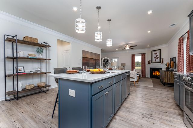 8211 Harbour Chase Loop, Ooltewah, TN 37363