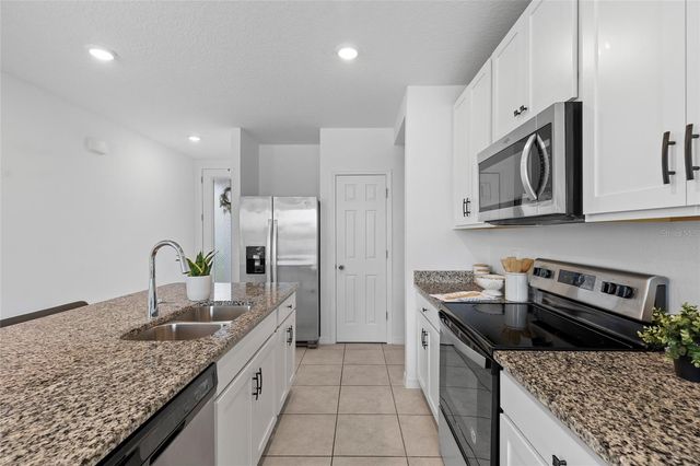 3737 MARBELLA WAY, Davenport, FL 33897