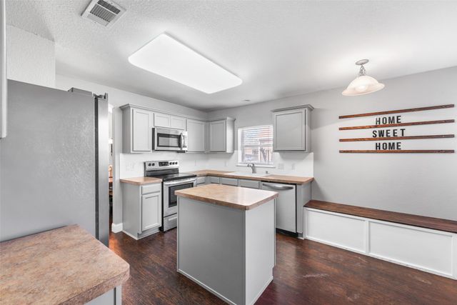 400 Welch Drive, Royse City, TX 75189