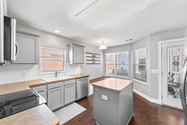 400 Welch Drive, Royse City, TX 75189