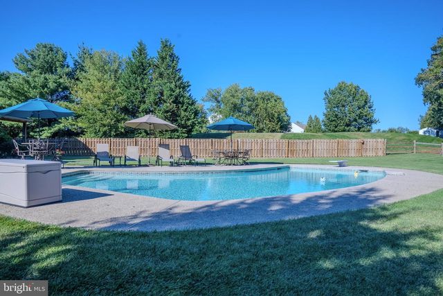 7 PADDINGTON RD, Collegeville, PA 19426