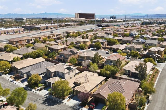 11213 Robin Park Avenue, Las Vegas, NV 89138