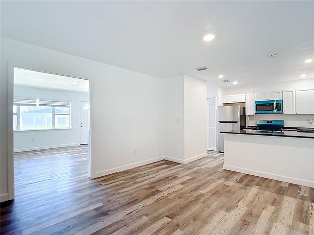 8050 PORTO CHICO AVENUE, North Port, FL 34287