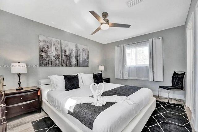 1241 Hollywood Blvd, Hollywood, FL 33019