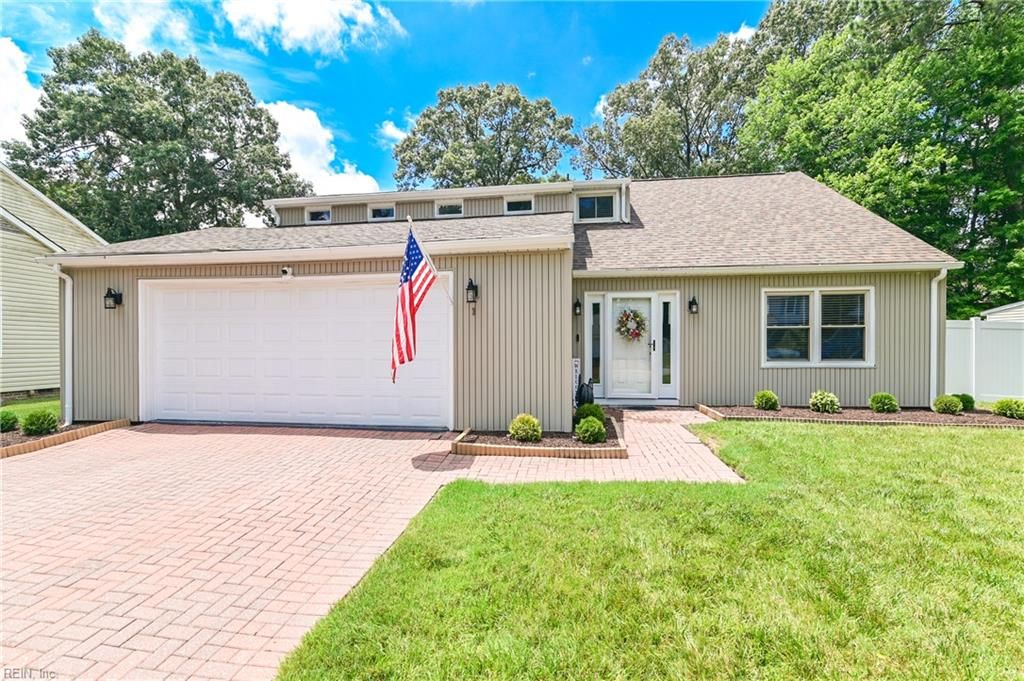 3 Kenilworth DR, Hampton, VA 23666