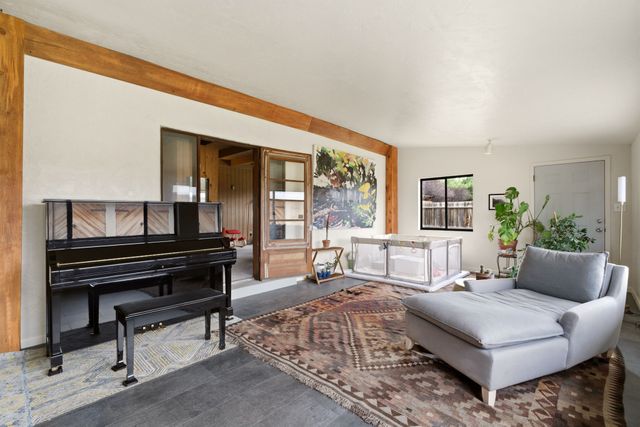 2502 Cactus lane, Santa Fe, NM 87502