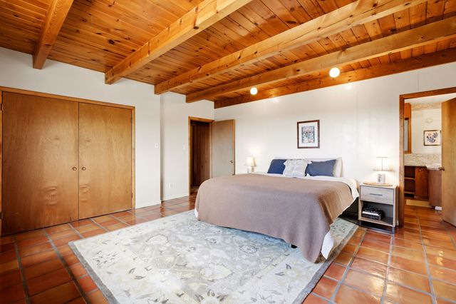 2502 Cactus lane, Santa Fe, NM 87502