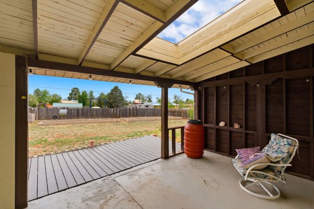 2502 Cactus lane, Santa Fe, NM 87502