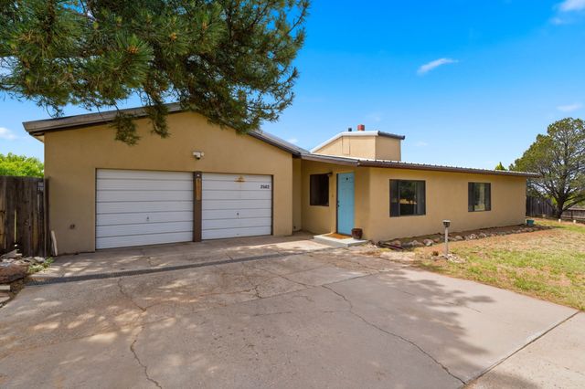 2502 Cactus lane, Santa Fe, NM 87502