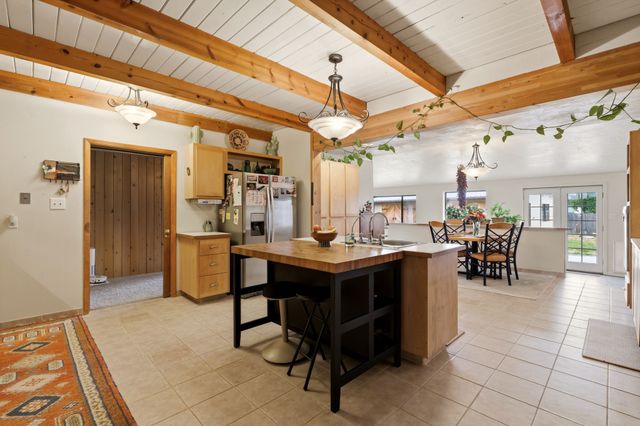 2502 Cactus lane, Santa Fe, NM 87502