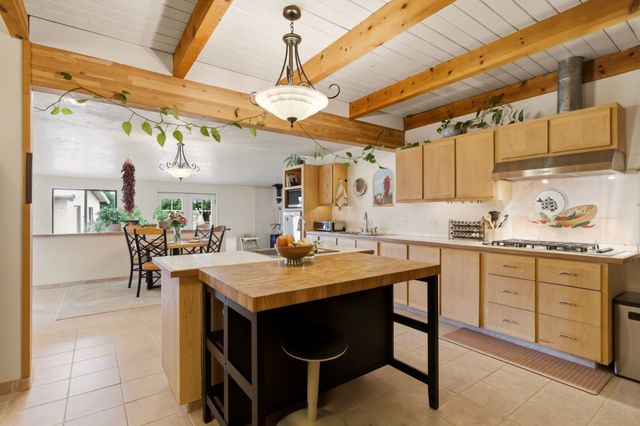 2502 Cactus lane, Santa Fe, NM 87502