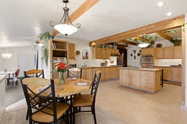 2502 Cactus lane, Santa Fe, NM 87502