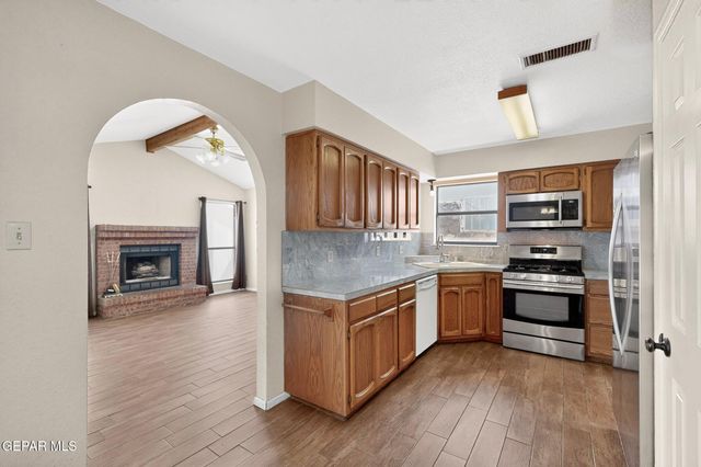 7419 MISSION VIEJO Drive, El Paso, TX 79912