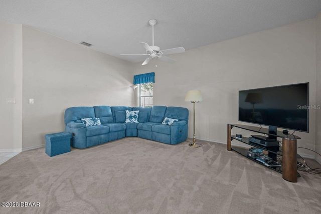 28 Cedar Point Drive, Palm Coast, FL 32164