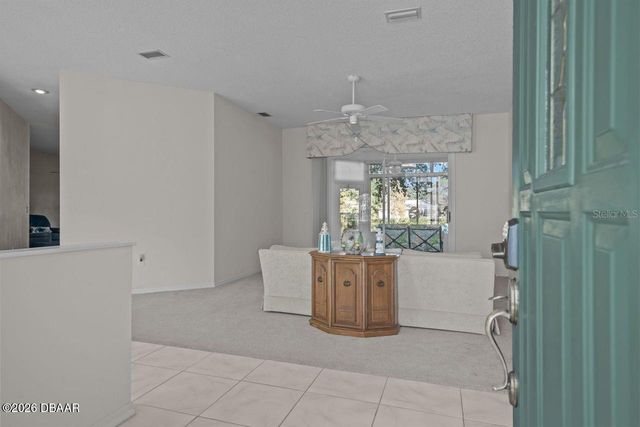 28 Cedar Point Drive, Palm Coast, FL 32164