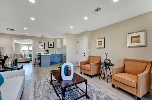 11901 Santa Cruz, Stanton, CA 90680