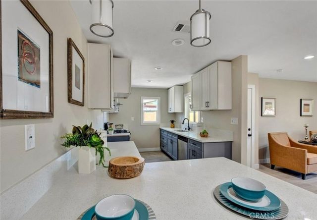 11901 Santa Cruz, Stanton, CA 90680