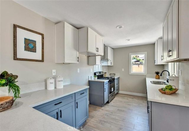 11901 Santa Cruz, Stanton, CA 90680