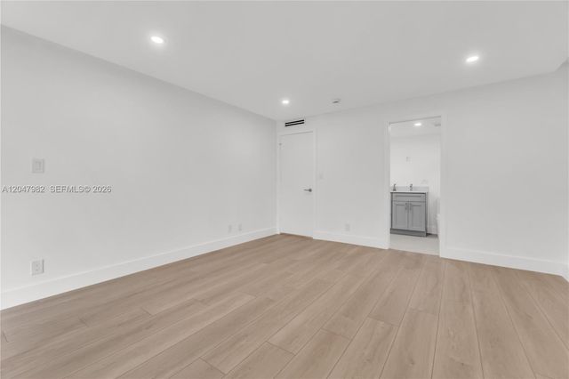2101 Lucaya Bnd E1, Coconut Creek, FL 33066