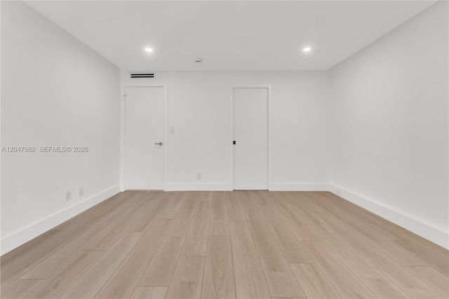2101 Lucaya Bnd E1, Coconut Creek, FL 33066