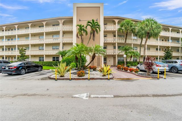 2101 Lucaya Bnd E1, Coconut Creek, FL 33066