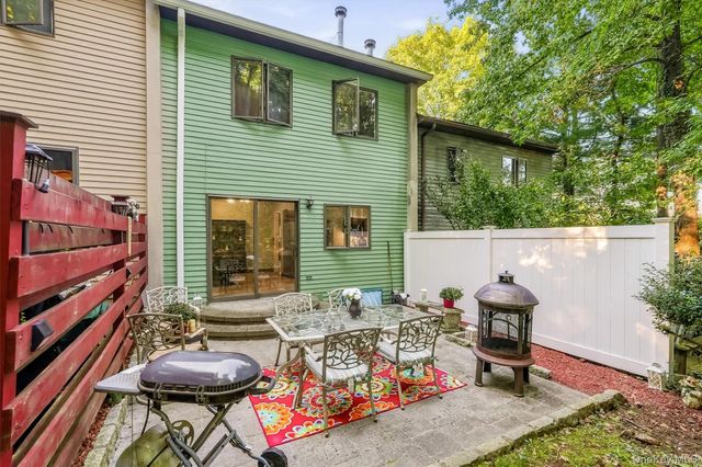 17 Pemart Avenue, Peekskill, NY 10566