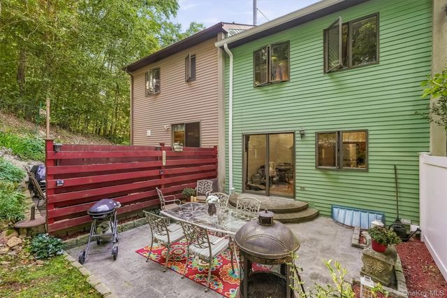 17 Pemart Avenue, Peekskill, NY 10566
