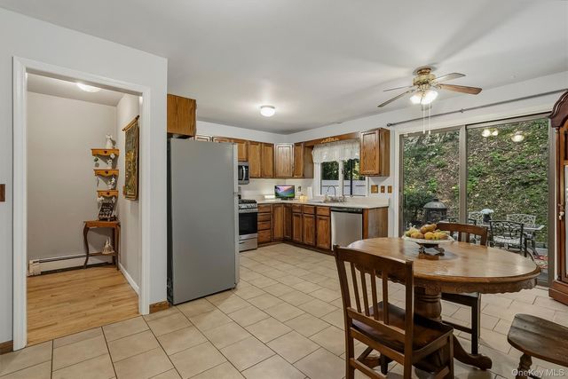 17 Pemart Avenue, Peekskill, NY 10566