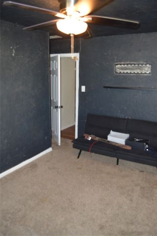 112 S 2nd Street, Godley, TX 76044