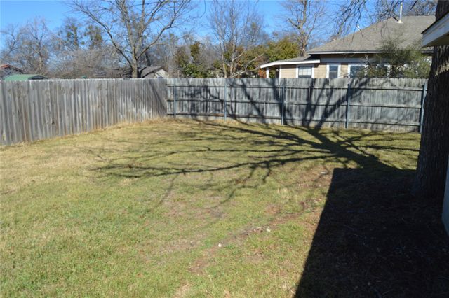 112 S 2nd Street, Godley, TX 76044