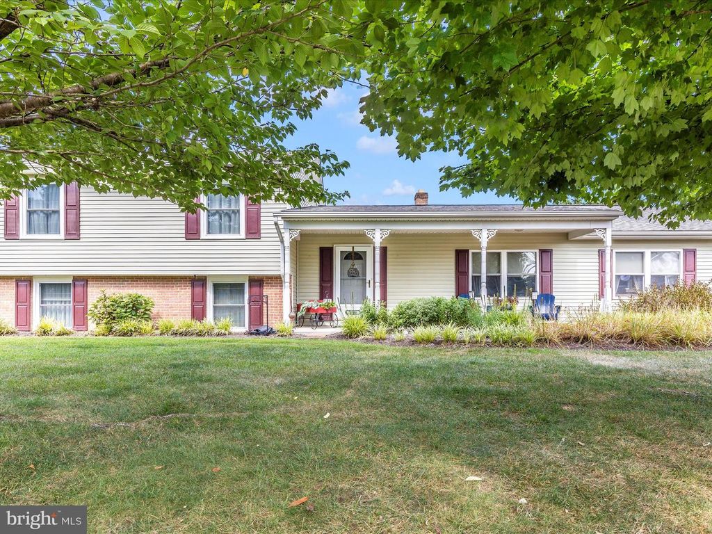 7996 PLEASANT CT, Frederick, MD 21701