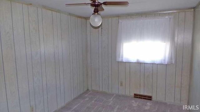 809 S 15th Street, Vincennes, IN 47591