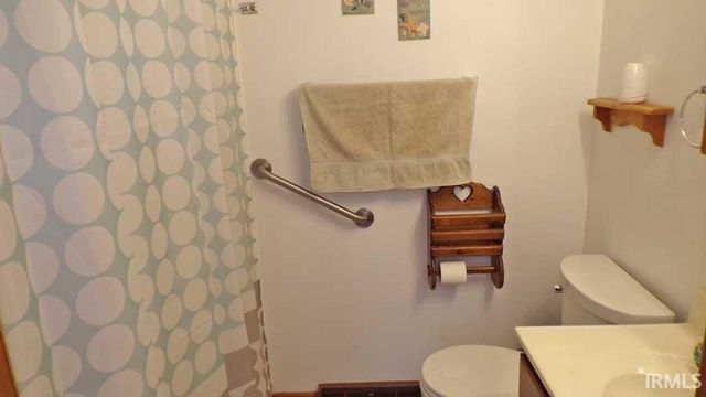 809 S 15th Street, Vincennes, IN 47591