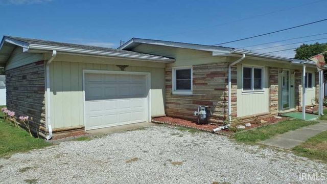 809 S 15th Street, Vincennes, IN 47591