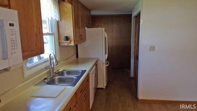 809 S 15th Street, Vincennes, IN 47591