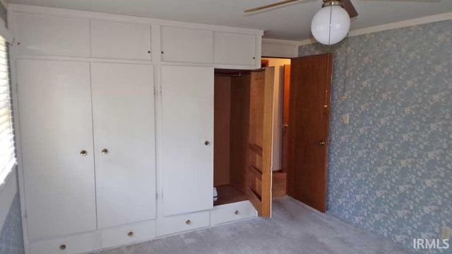 809 S 15th Street, Vincennes, IN 47591