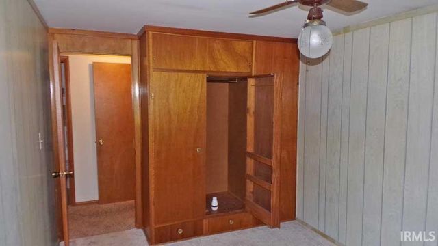 809 S 15th Street, Vincennes, IN 47591