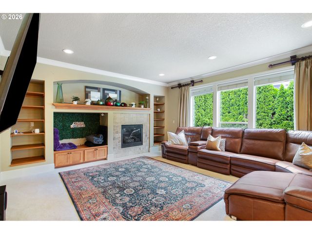 2787 Se ELLIOTT Dr, Gresham, OR 97080