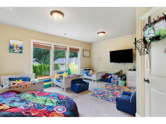 2787 Se ELLIOTT Dr, Gresham, OR 97080