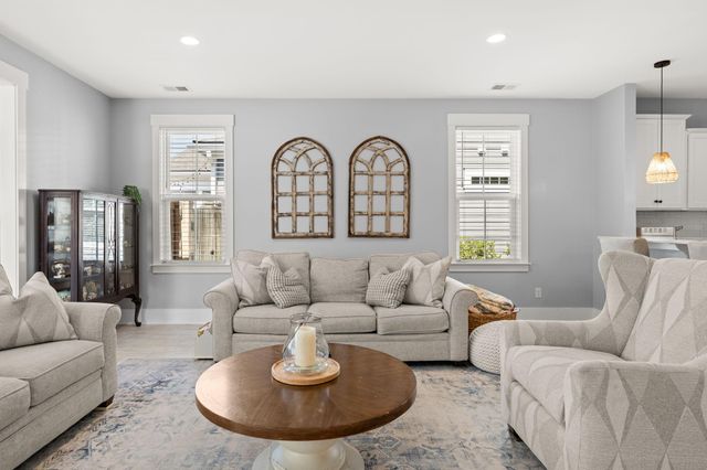 105 Fig Ivy Lane, Summerville, SC 29486